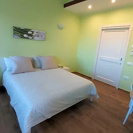 Lumacanda 3* Mombaroccio